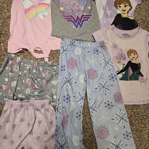 *Size 6* Bundle of 7* 4 Shirts 2 Shorts 1 Pants*